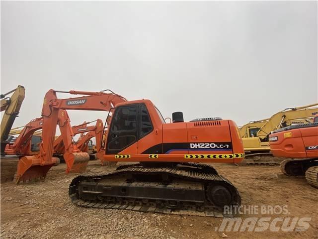 Doosan DH220LC-7 Raupenbagger