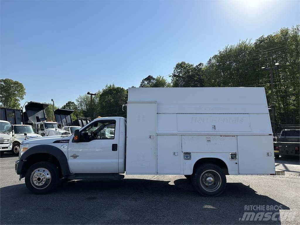 Ford F550 Kommunal-Sonderfahrzeuge