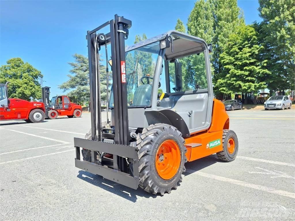 Ausa C150H Geländestapler