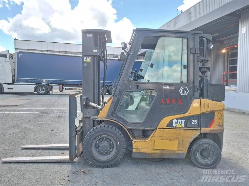 CAT DP25NT Heftrucks overige