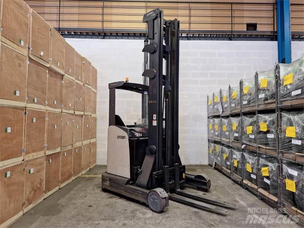 Crown ESR 5260 Schubmaststapler