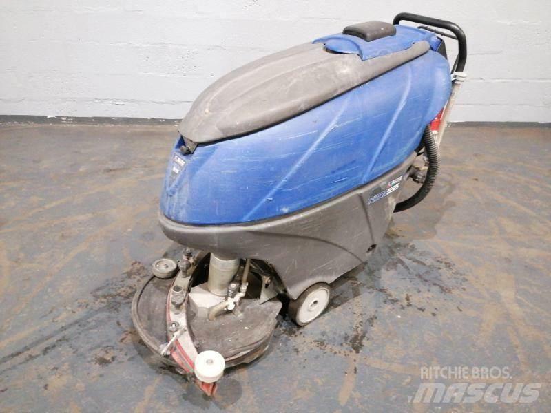 Dulevo H555 Kehrmaschine