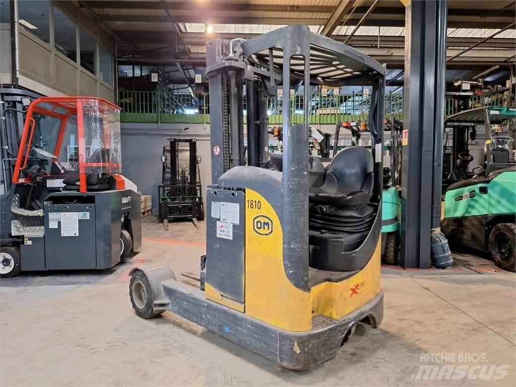 OM XRS20AC Schubmaststapler