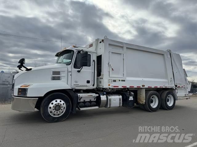 Mack ANTHEM Andere Transporter