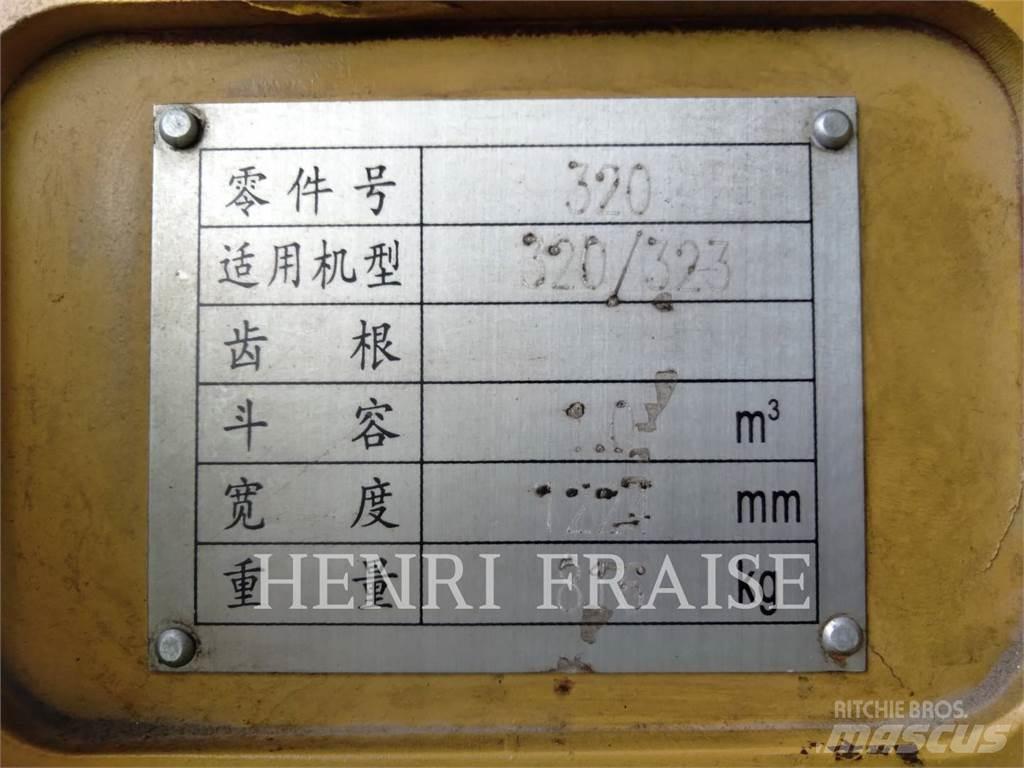  1124MM - 0.8M3 M317D Schaufeln
