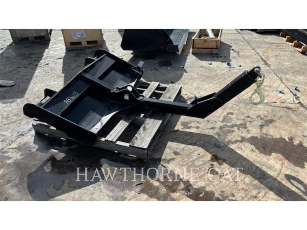 CAT  Andere Ausstattung und Zubehör