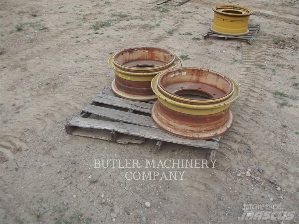 CAT 10.00X24 RIMS (2) Reifen