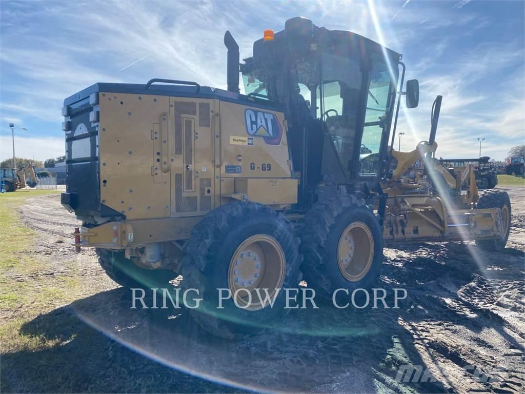 CAT 120 LVR Grader