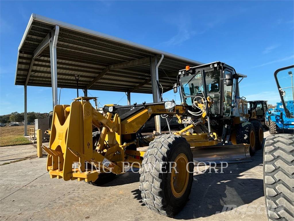 CAT 120LVR CS Grader