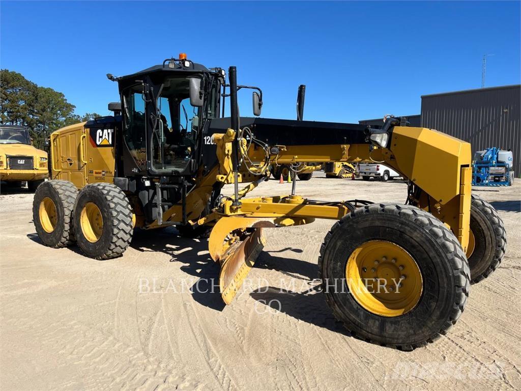 CAT 120M2 Grader