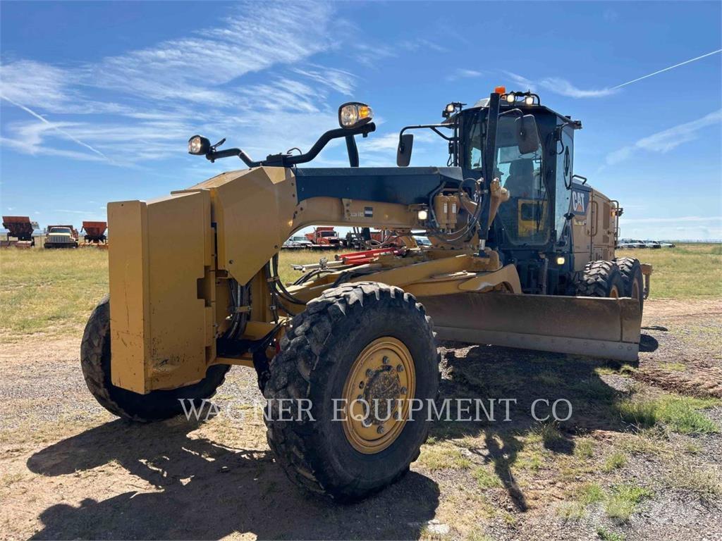 CAT 120M2AWD Grader