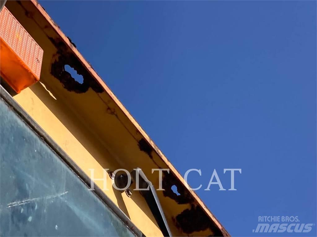 CAT 12H Grader