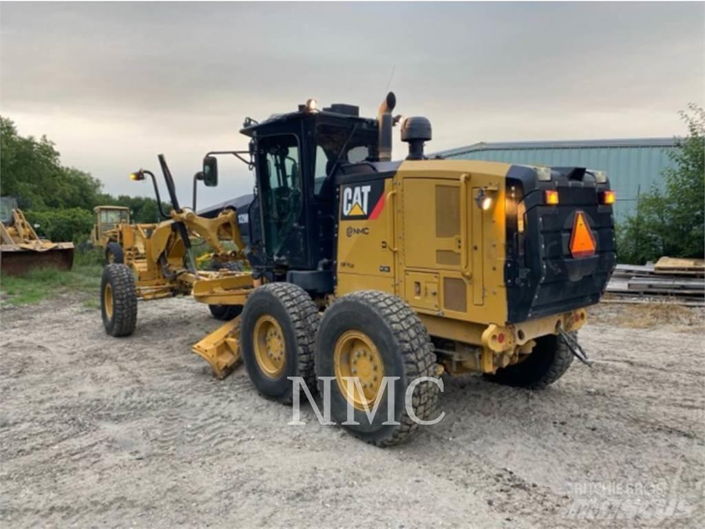 CAT 12M Grader