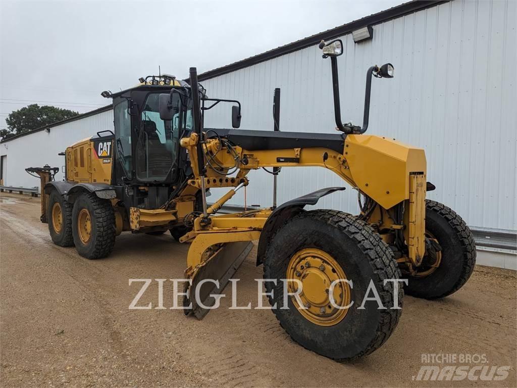 CAT 12M2AWD Grader