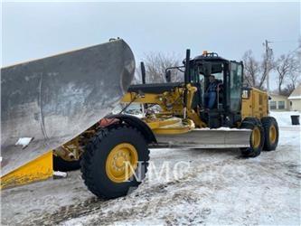 CAT 12M3 Grader