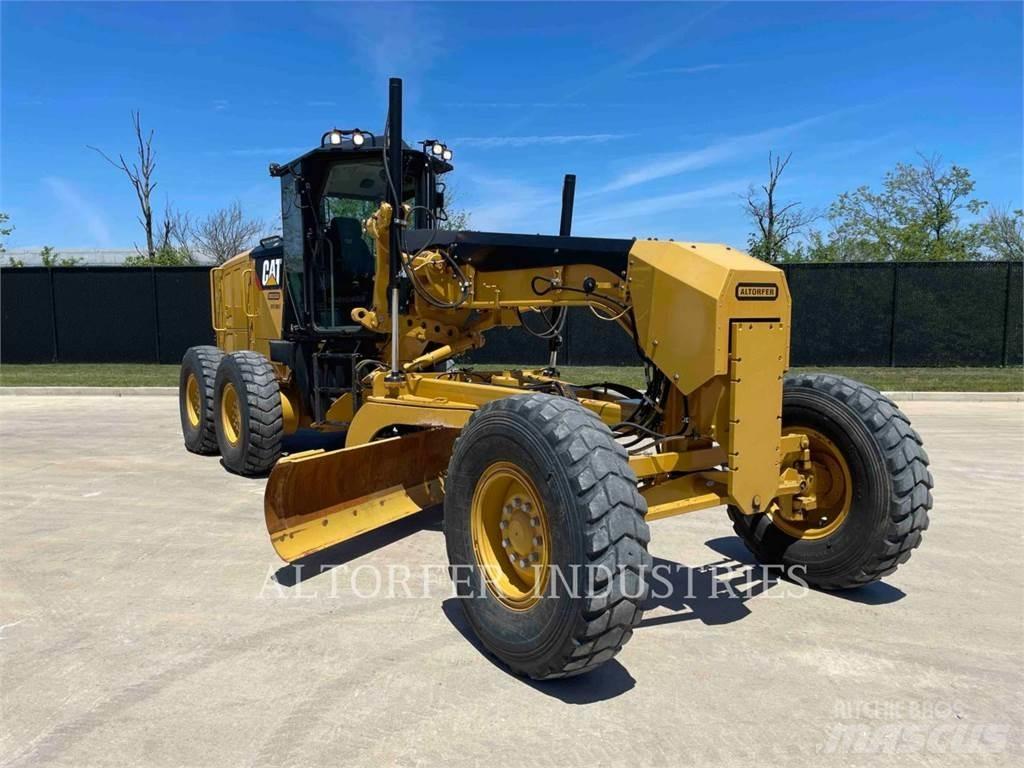CAT 12M3 Grader