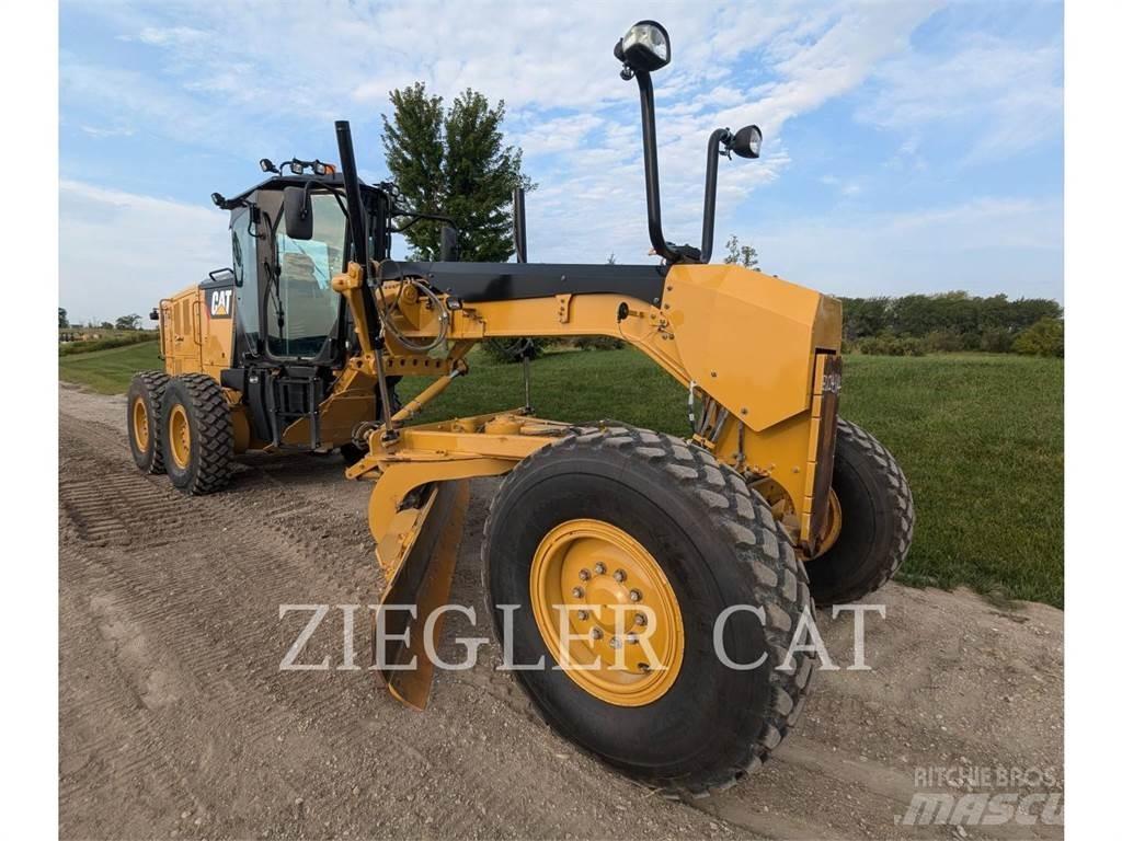 CAT 12M3 Grader