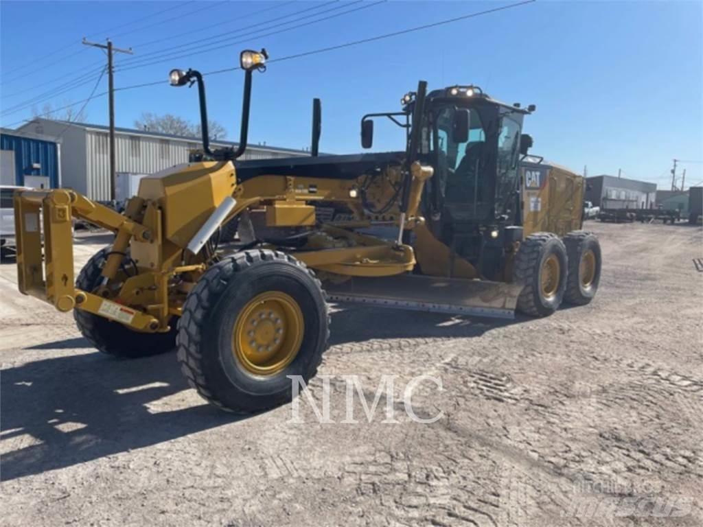 CAT 12M3 Grader