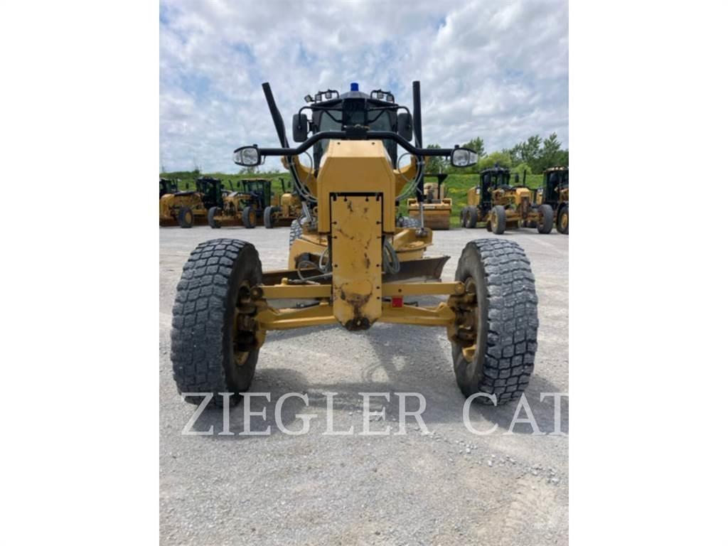 CAT 12M3 Grader