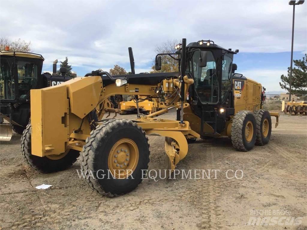 CAT 12M3 Grader