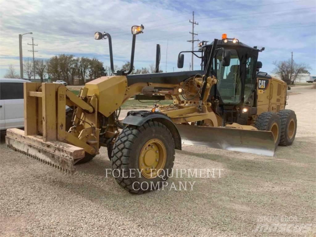 CAT 12M3AW Grader