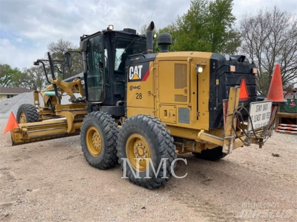 CAT 12M3AWD Grader