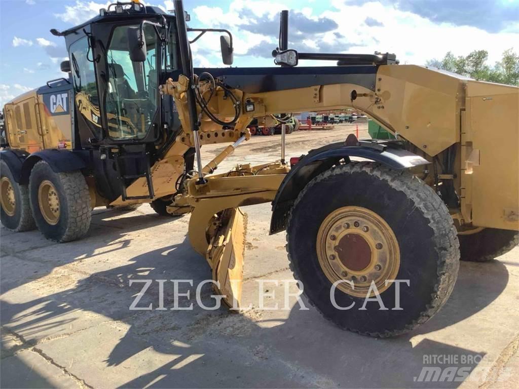 CAT 12M3AWD Grader