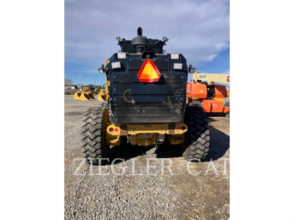 CAT 12M3AWD Grader