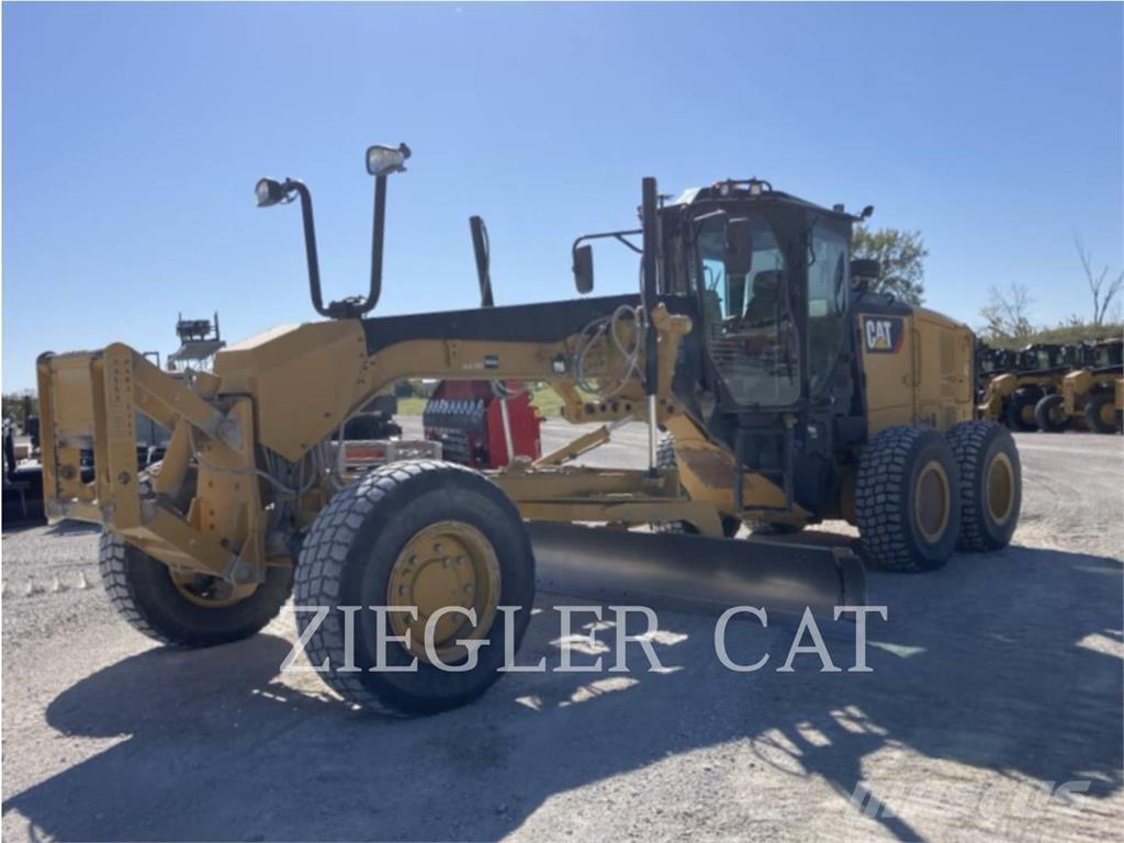 CAT 12M3AWD Grader