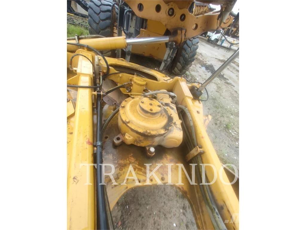 CAT 14-15 Grader