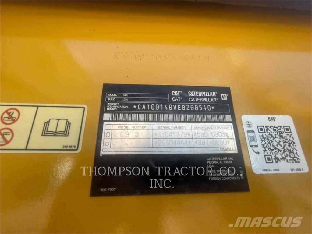 CAT 140 Grader