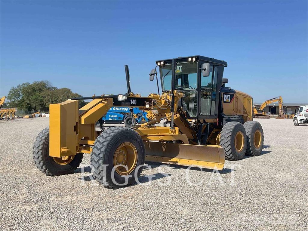 CAT 140 Grader