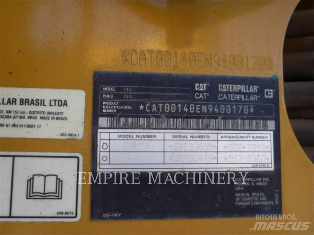 CAT 140-13 Grader