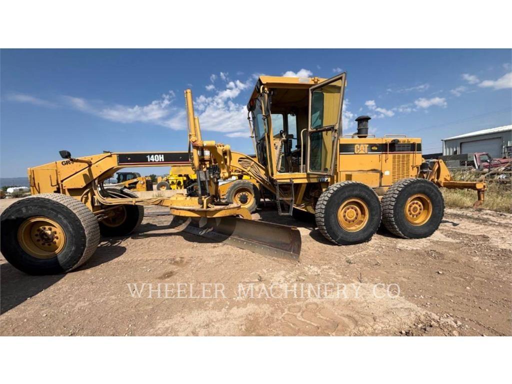 CAT 140H Grader