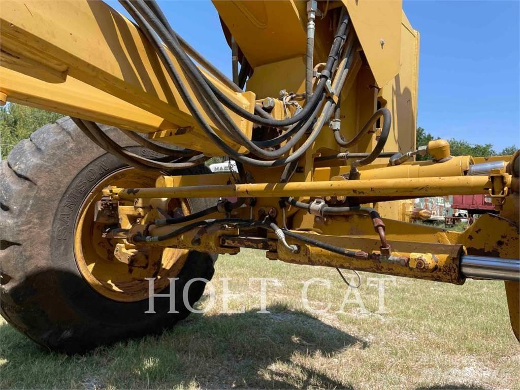 CAT 140M Grader