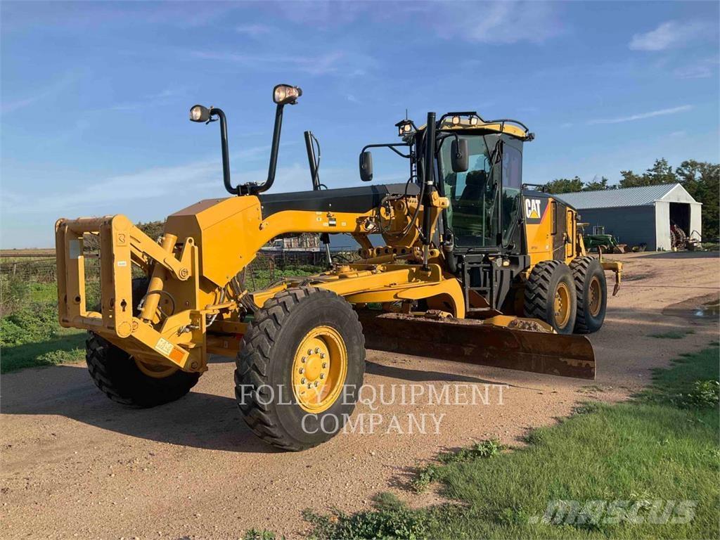 CAT 140M Grader