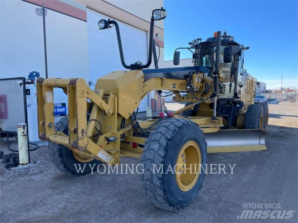 CAT 140M 2 Grader