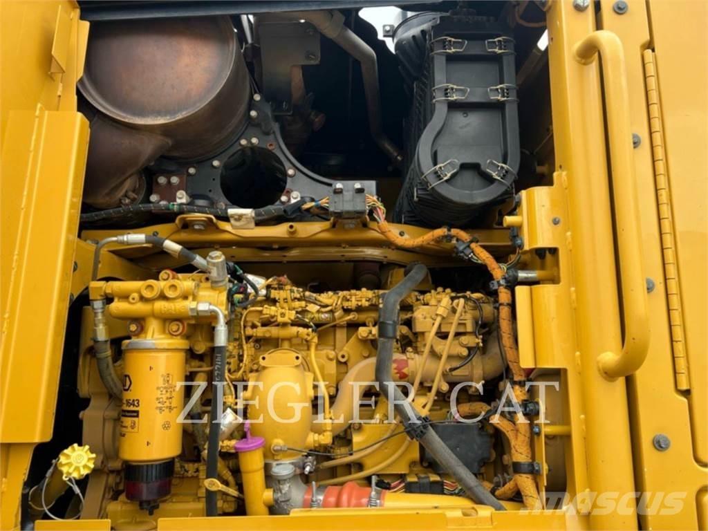 CAT 140M2 Grader