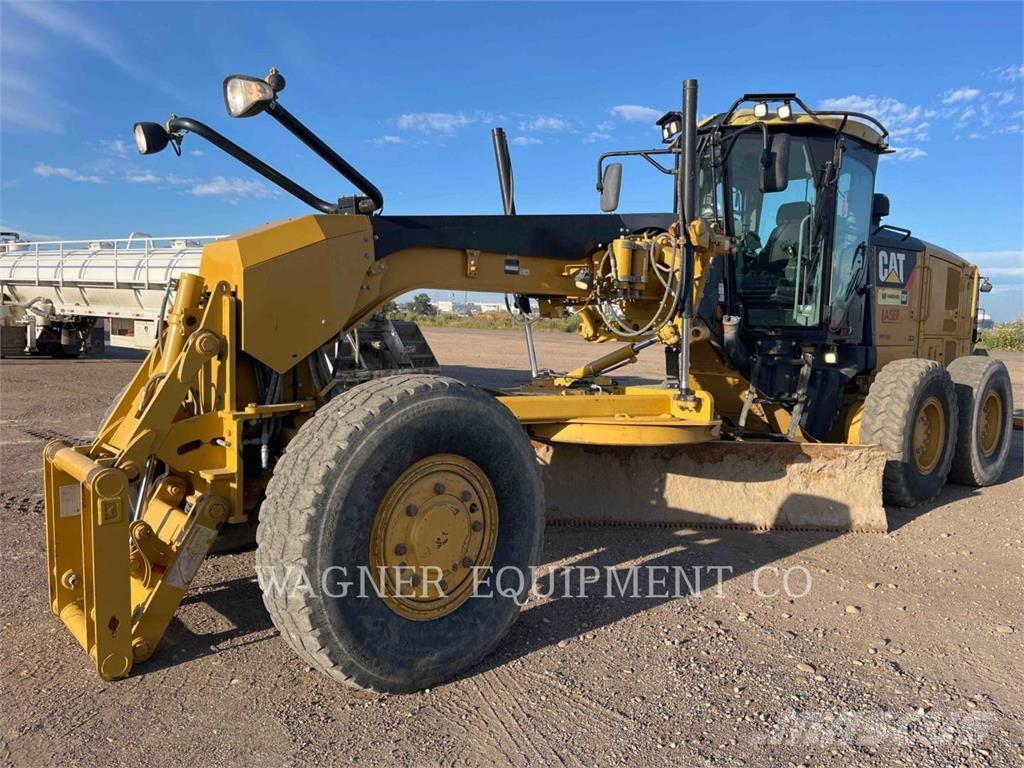 CAT 140M2AWD Grader