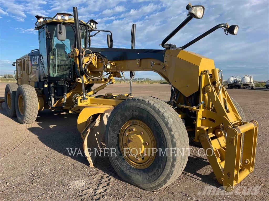 CAT 140M2AWD Grader