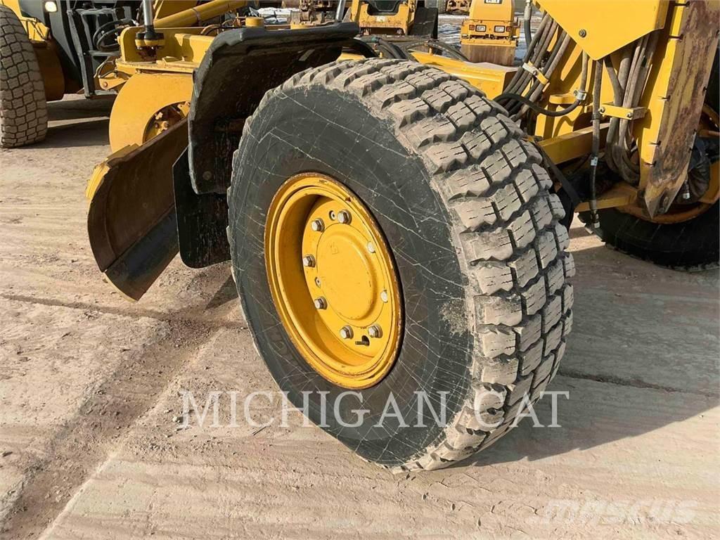 CAT 140M3 AWD Grader