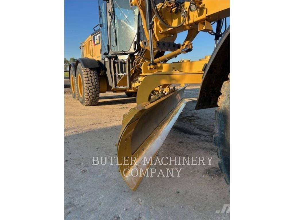 CAT 140M3AWD Grader