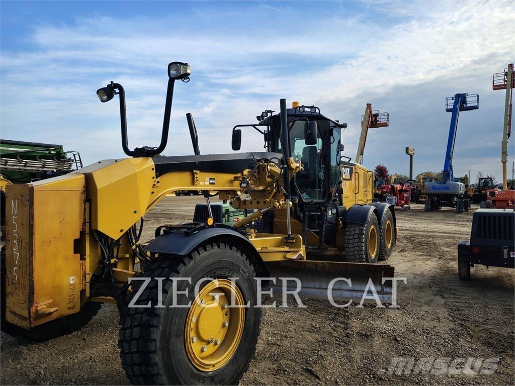 CAT 140M3AWD Grader