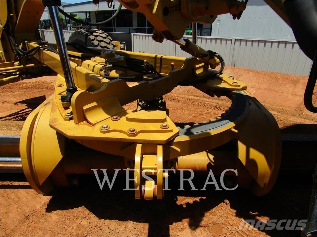 CAT 14M Grader