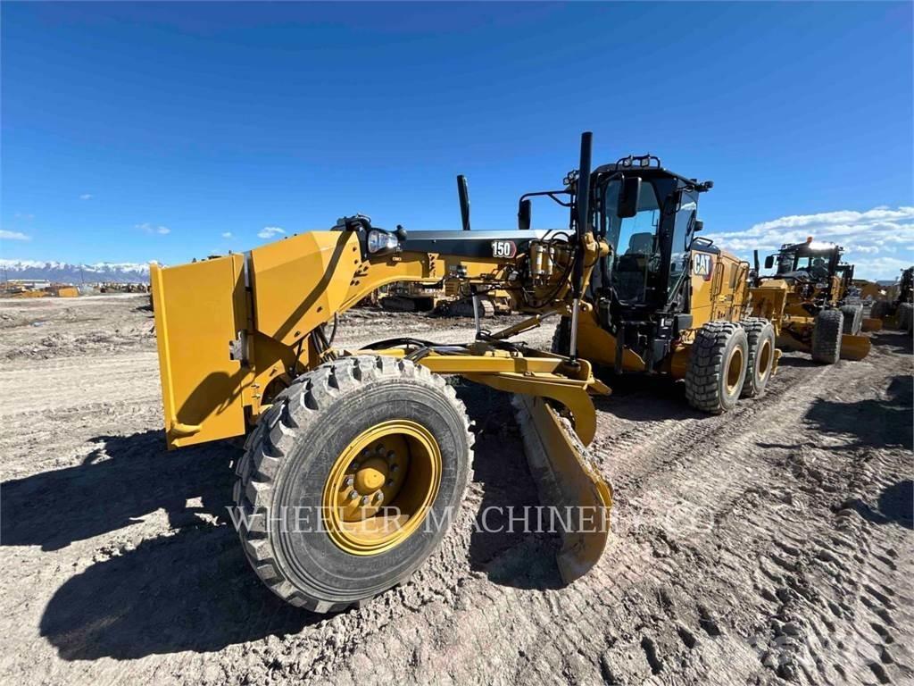 CAT 150 15 Grader