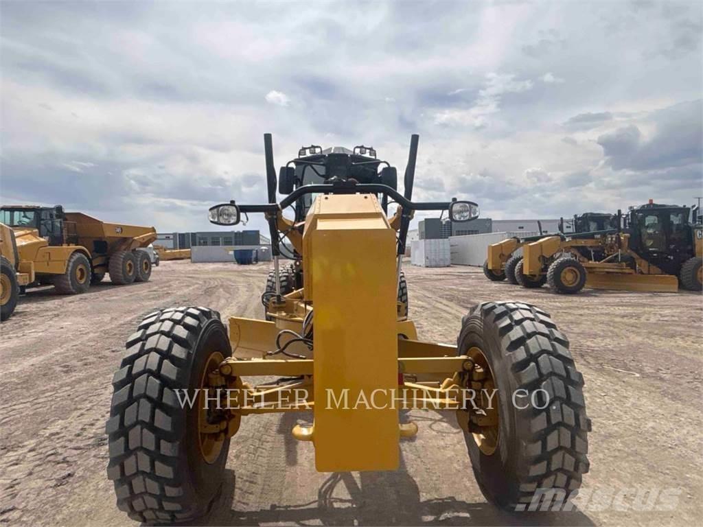 CAT 150 15 Grader