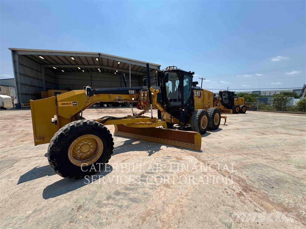 CAT 150-15 Grader