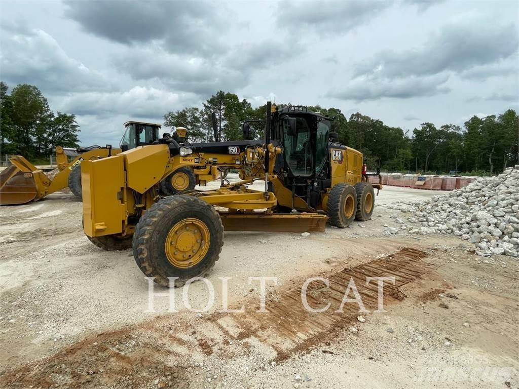 CAT 150-15AWD Grader