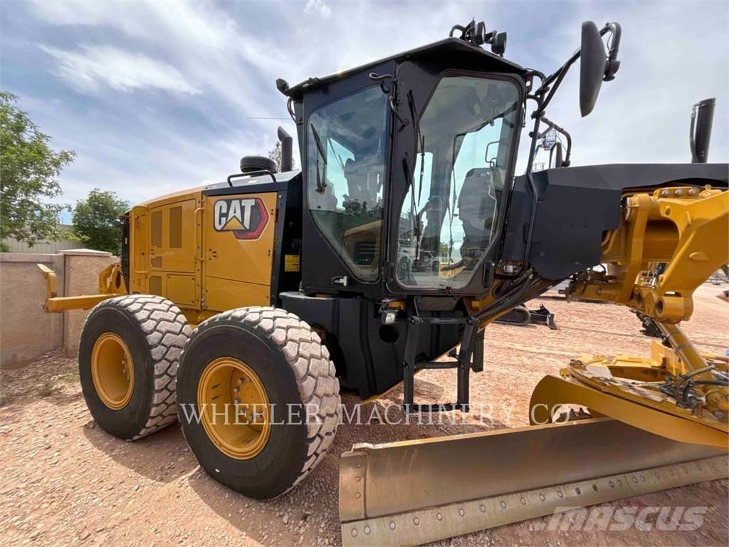 CAT 150 AWD Grader