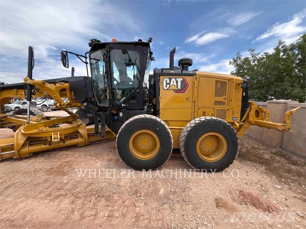 CAT 150 AWD Grader